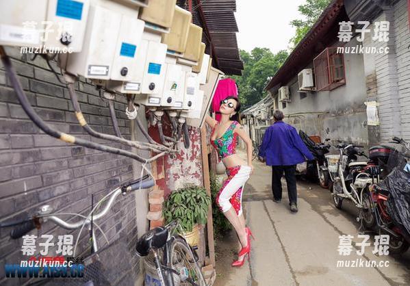 AISS爱丝(黄金版) - 若兮的旅行日记：写真集，最新掌握“从未有过的”超天然姿势！