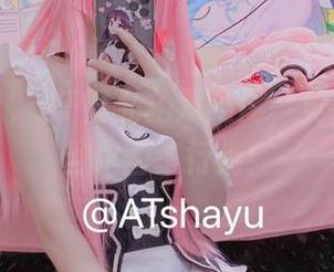 原图直击，AT鲨私拍双马尾，竟然把头发当作画笔行走！