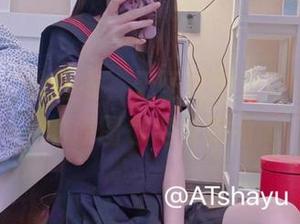 AT鲨的纯欲睡衣，无圣光效果让放在角落的原图也变得艳丽