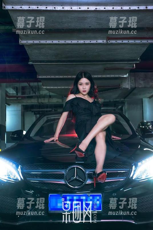 GIRLT果团网 - 真不敢相信！黄歆苑的红裙合集壁纸竟然如此出格！