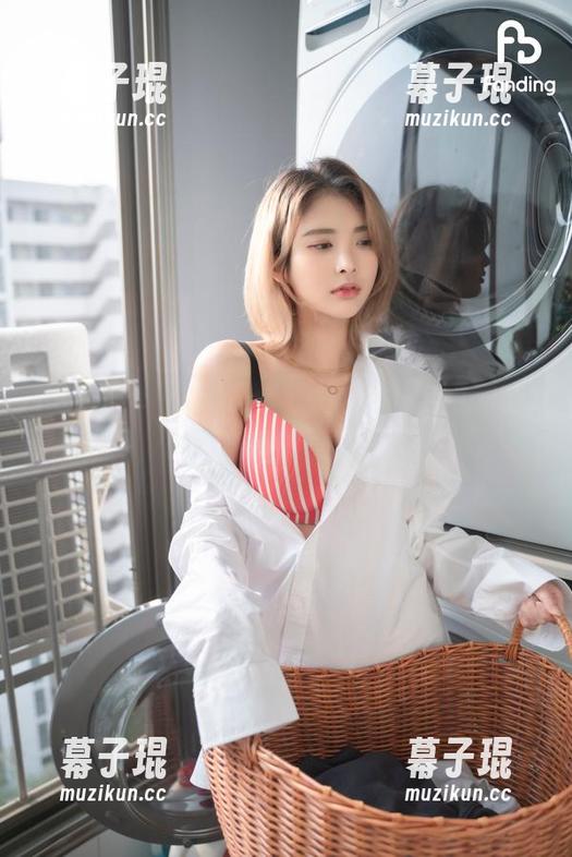 Hyoyeon(김효연)亲自分享的Kawaii套图，适合藏在手机深处观赏！