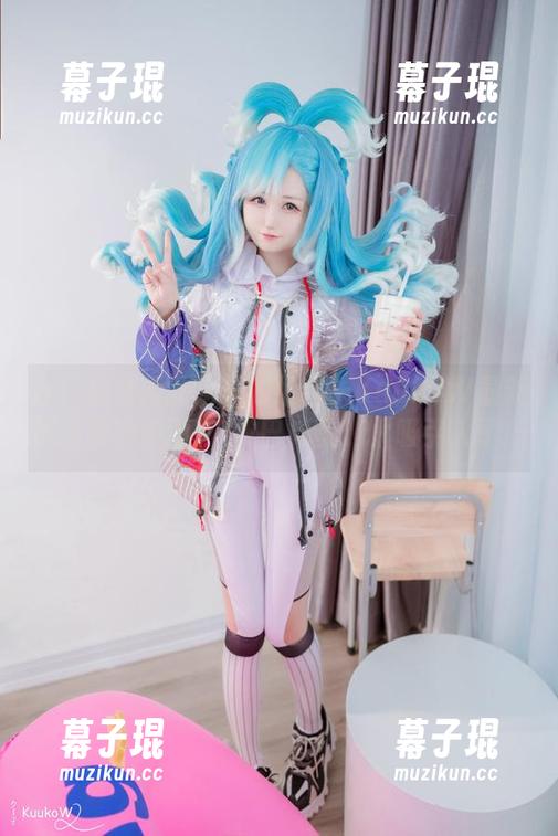 KuukoW 从未见过如此完美的组合!KuukoW最新作品集的伊丽莎白·巴托里,太吸引人了!