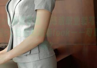 MFStar模范学院 - 高清职业装写真体验，程程CC给你职场新look——可跟我学吗？