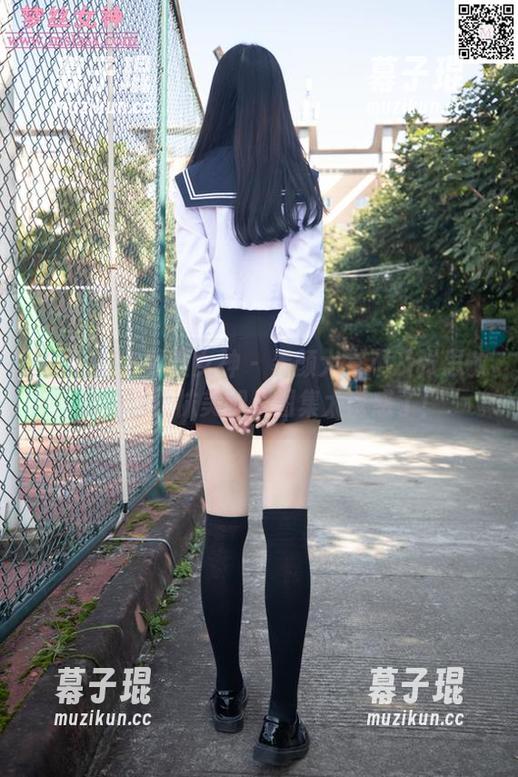 MSLASS梦丝女神-张思敏 MSLASS梦丝女神 - 素颜大赏不及张思敏的甜甜丝袜美腿,图集太诱惑了!