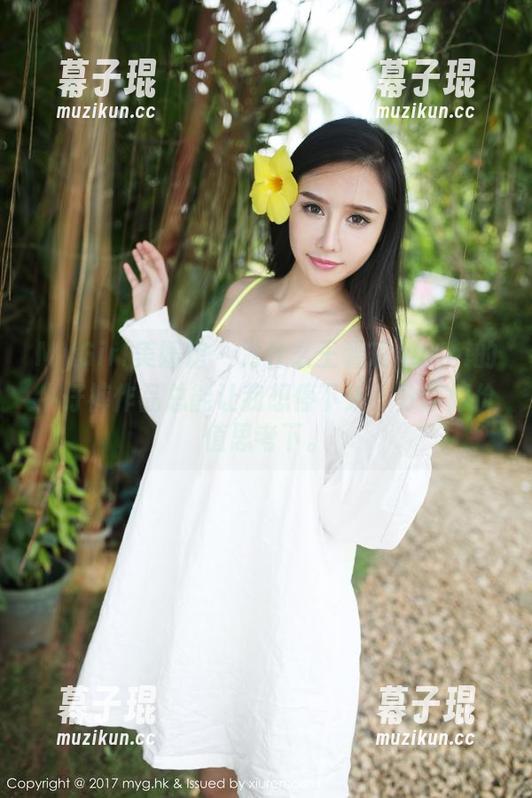 MyGirl美媛馆 - 为什么王馨瑶yanni的牛仔裤作品总能让我想停下来？分享得价值思考下。