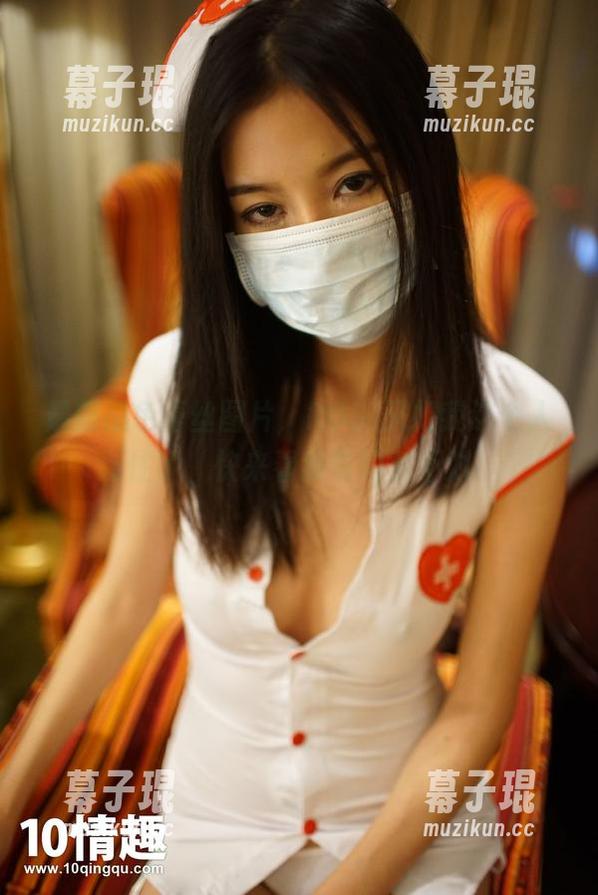 最新黑色蕾丝图片，ROSI又把我这个人迷住了，快来看我说的对不对！