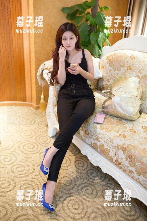 TuiGirl推女郎 - 看！胡允儿的豹纹作品集，各种资源的满满惊喜！