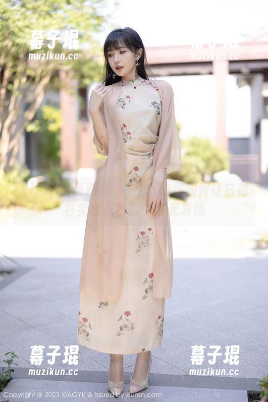 XIAOYU语画界 - 玥儿玥教你如何让白衬衫全套在日常中发光发热