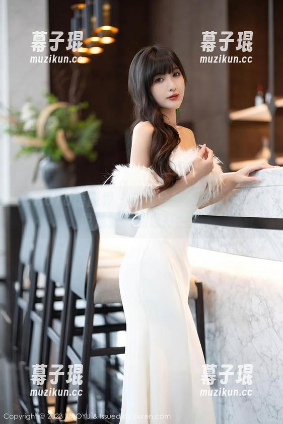 XIAOYU语画界 - 苏曼兮的私房瑜伽：谁说洗脑只能靠打坐？