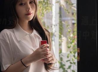 Xiuren秀人网 - 当“御姐”遇上美图，徐莉芝Booty正在重塑我心目中对理想女性的定义。