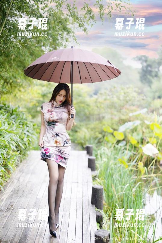 YouMi尤蜜荟 - 下载“姐姐”这เดียวgrosse图片到网盘，看“穆菲菲”的新一面。