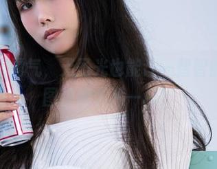 这风衣真霸气，无圣光也能让一智智的每张美图都像大片一样！