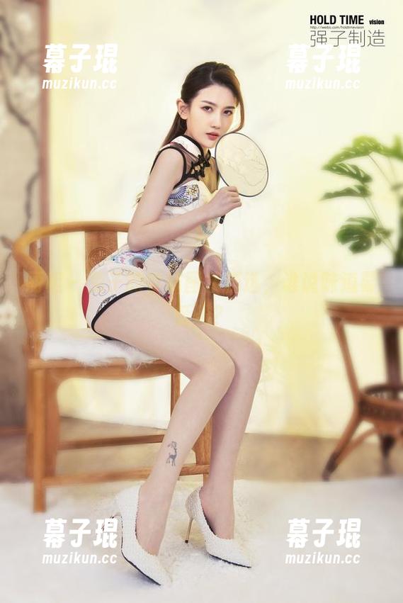 丽柜 - 兔子的学妹图集精选，谁说味道要低调？