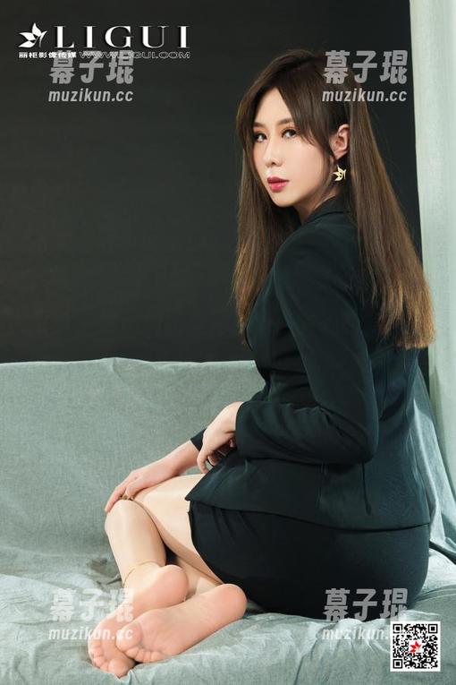 丽柜 - 然然的比基尼合集：看她的夏天不止一层哦！