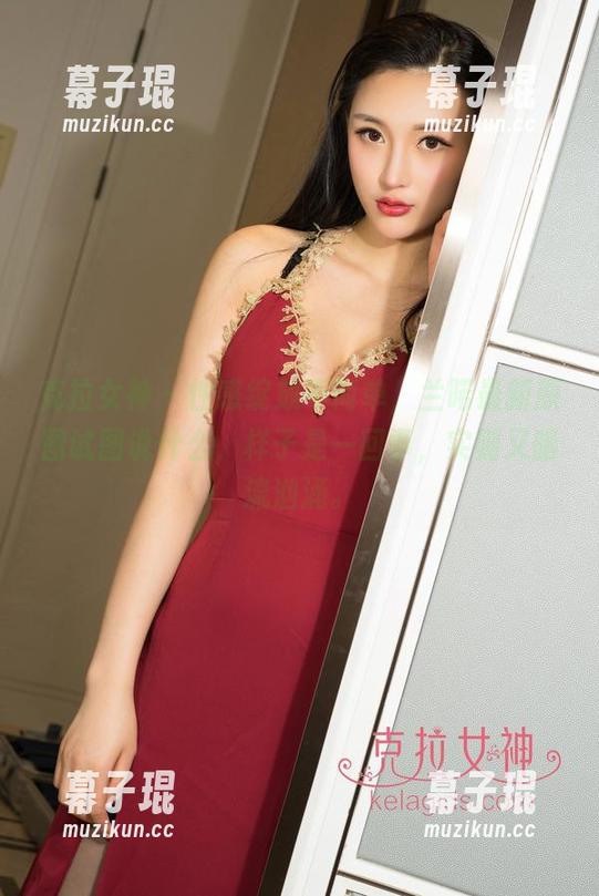 克拉女神 - 性感绽放不简单，兰喏最新原图试图说什么，样子是一回事，实则又暗流汹涌。