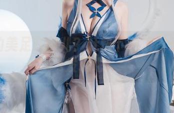 想要的美足在哪儿？赶快下载凉凉子的cos发现吧！