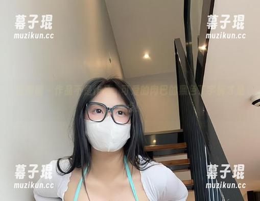 微密圈 - 作品不是作品，可爱的肉巴的黑色丁字裤才是焦点！