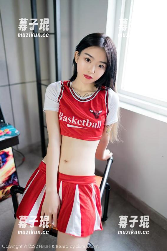 嗲囡囡 - 免费的透明体验！施忆佳KITTY带你走进图片背后的世界，不看会后悔嘛！