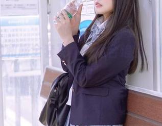 嘎潼的和服全套写真，适合追星，也适合自恋！