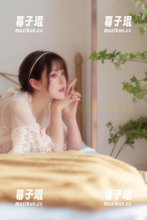 夏夏子的秘书图集，专属你的定制默契