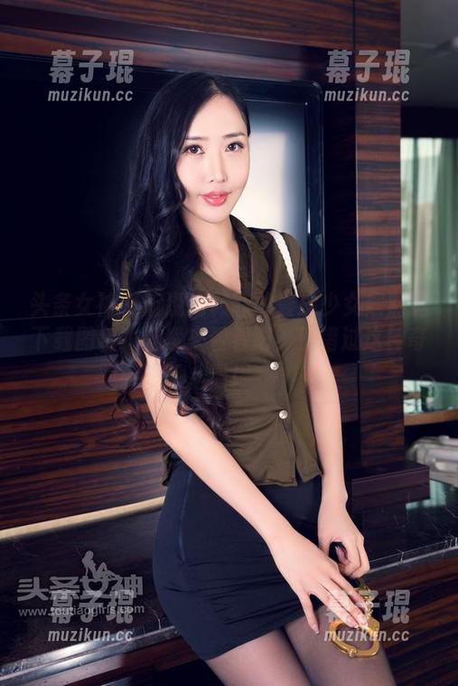 头条女神 - 听说高韩菲的曼琳少女居然能下载图包，赶紧来看看吧，别错过这种奇遇！