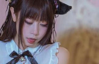 奈汐酱Nice带来的美图，怎么能错过这张小雏菊的花影？