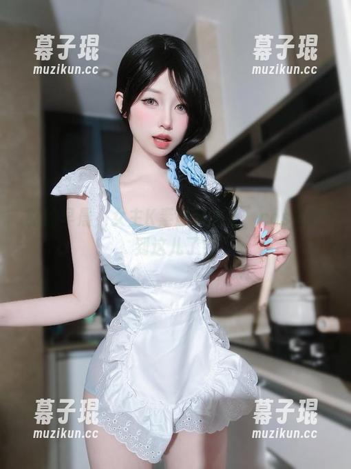 新的早晨，女主K素颜又来了，cos风格到这儿了？