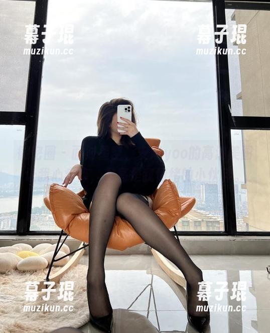 微密圈 - 面对星空，安妮yoo的高清美图让我心痒痒，月亮是我情绪的小伙伴。