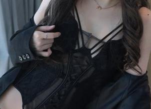 小女巫露娜的套装大公开：今天又要让图片闪耀吧，下载准备好了吗？