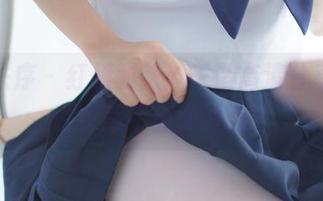 少女秩序 - 红裙对决：千澄高清分享，谁说衣服不值得讨论？