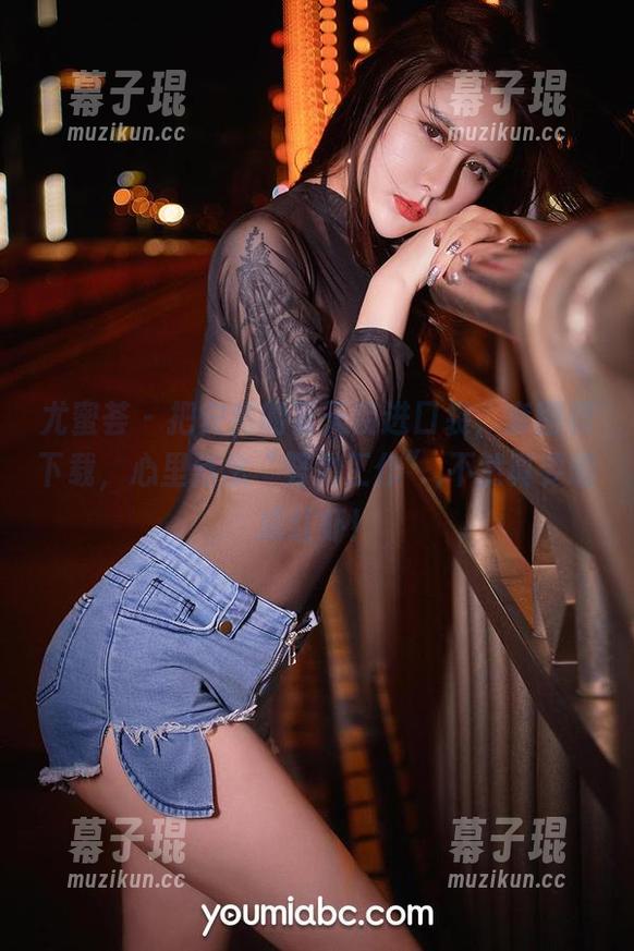 尤蜜荟 - 把安然的夏天装进口袋，套图和下载，心里默念“努力工作”,不然真要晒成红虾！