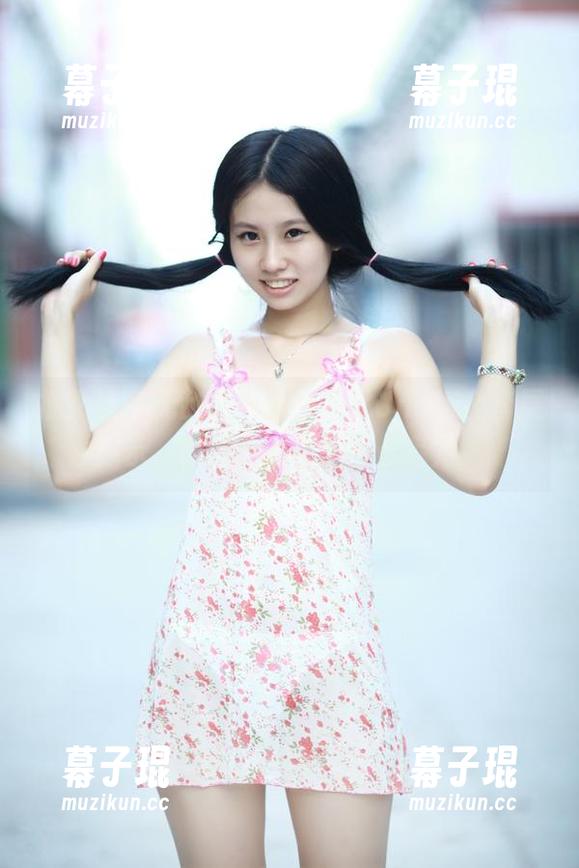 推女神-尤Una娜 推女神 - 无敌厨娘身份,尤Una娜全套展示,图片里藏着些什么呢?