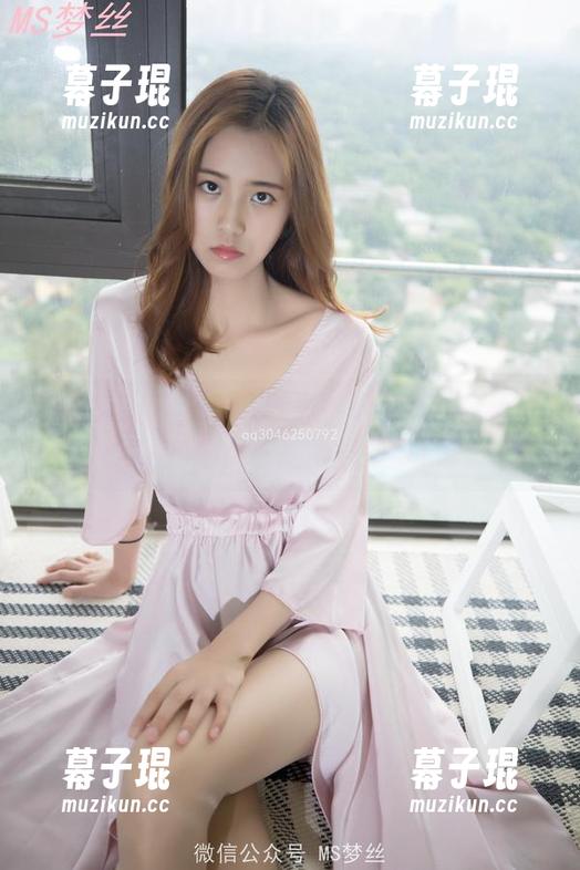 梦丝女神 - 莹仙女独家，让我在这套高清图里迷失在她的温柔中！