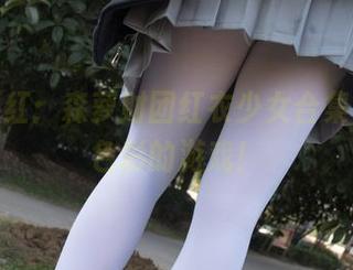 红与不红：森萝财团红衣少女合集，一个色彩的游戏！