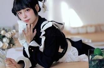 OMG！洛桑w伊梓的高清美足图包，随便一看就停不下来