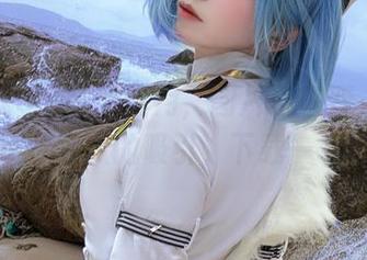 特软儿Sona的腥月，图片总在变，又一种不可名状的吸引，下载一下吧！