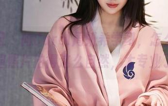 秀人网 - 向Carol周妍希学习，怎么把高清校园照片拍得这么自然，太专业了吧。