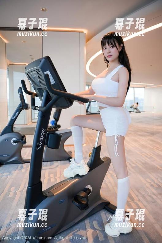 秀人网 - 图包分享：和服、MODEL伊若，还有那份若即若离