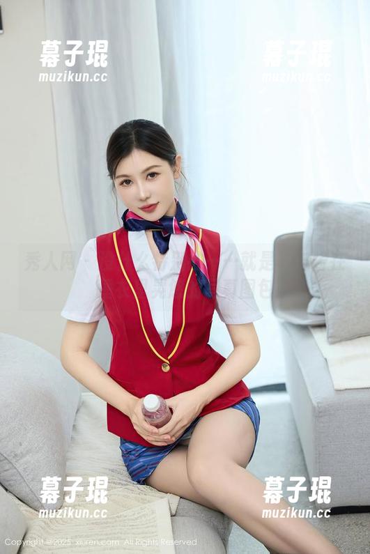 秀人网 - 没什么特别的……就是卡卡酱在睡衣里晃悠的写真图包