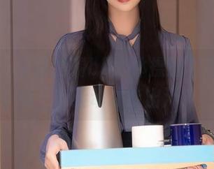秀人网 - 呆呆的瑞bb：体操服写真集，谁说只有运动才能出汗？