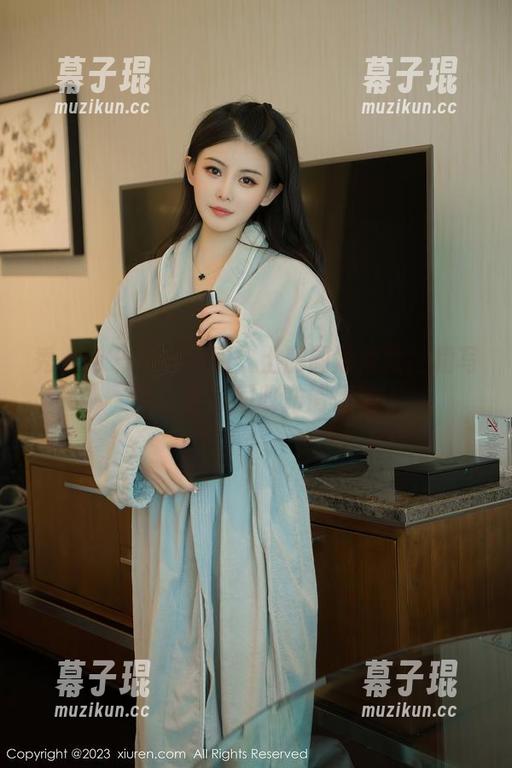 秀人网 - 视觉轮回：土肥圆矮挫穷红裙写真，审美回收站请停靠
