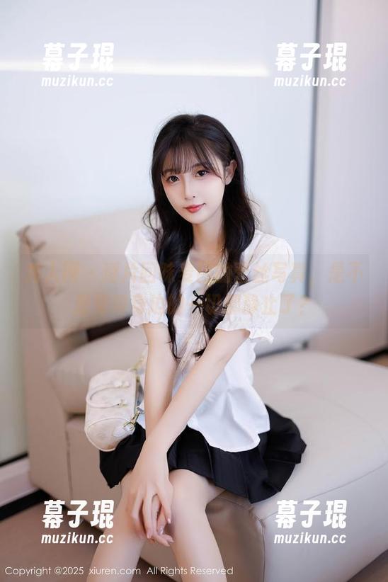 秀人网 - 逐片回味麦田的蕾丝写真，是不是觉得身边的一切都静止了？
