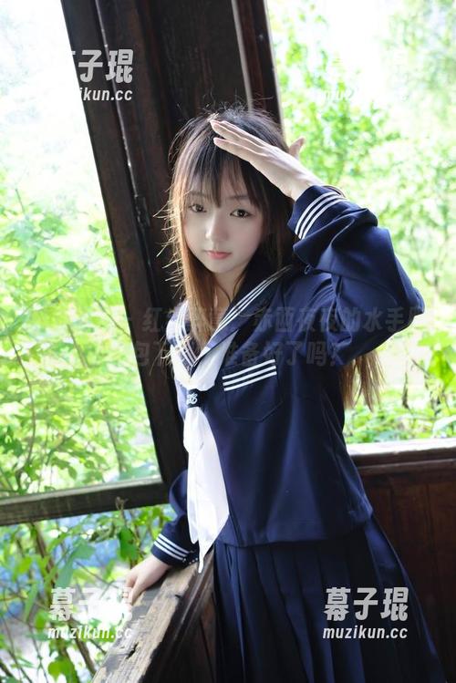 稚乖画册 - 红尘醉意：赤西夜夜的水手服图包下载，准备好了吗？