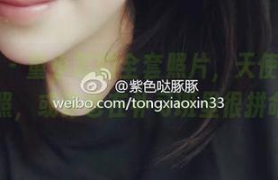 微密圈 - 童小芯的全套照片，天使的真实写照，或许也在补习班里很拼命？