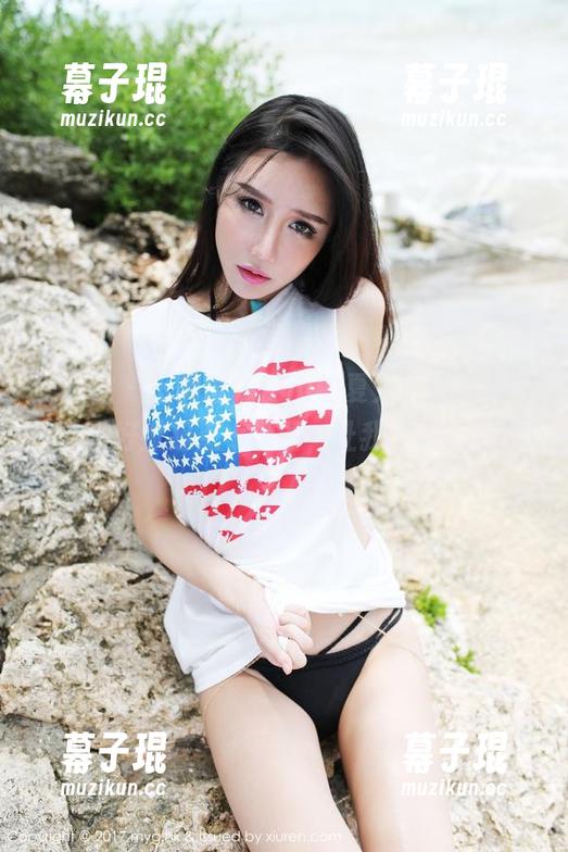美媛馆 - 王馨瑶yanni的夏天更新写真人生，正好掀起点小波澜，让我少喝点冰饮...
