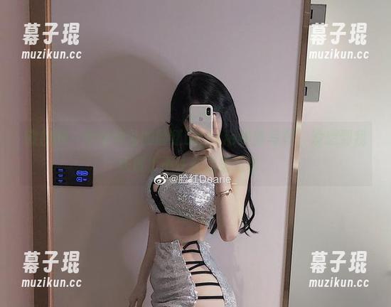 脸红Dearie 微密圈 - 年度收官的脸红Dearie最新写真,没想到我居然止不住在这里逗留。