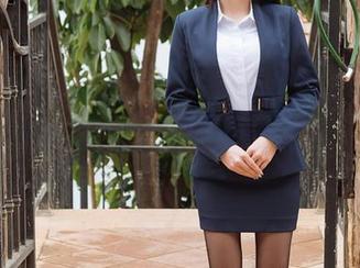 花漾show - 当Emily顾奈奈酱遇上修女：私拍中的小叛逆