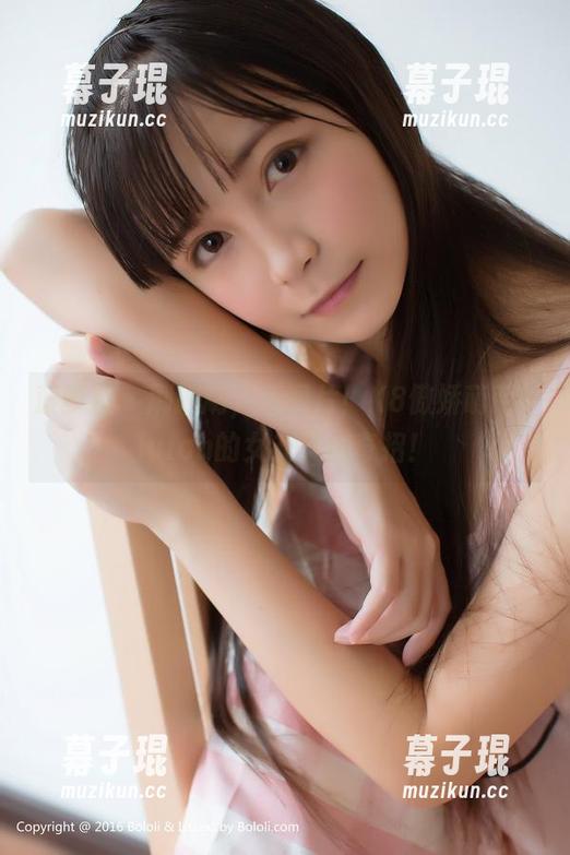 菠萝社-K8傲娇萌萌Vivian 菠萝社 - 刷刷刷,新图片!K8傲娇萌萌Vivian的女友又出奇招!