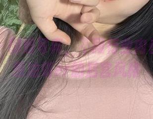 微密圈 - 御姐写真，不同行业内都在模仿葱油饼er的后宫风格
