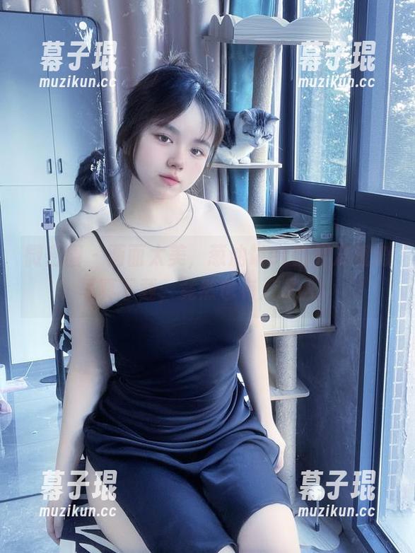 微密圈 - 画面太美，葱油饼er的男友视角写真下载，竟然也有点诱人！